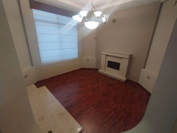 VENTA CASA URB. PUERTO AZUL - VIA A LA COSTA (VIVI)