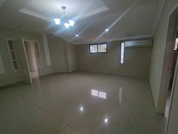 VENTA CASA URB. PUERTO AZUL - VIA A LA COSTA (VIVI)