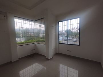 VENTA CASA URB. PUERTO AZUL - VIA A LA COSTA (VIVI)