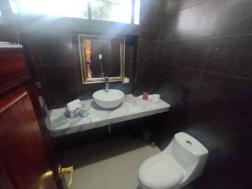 VENTA CASA URB. PUERTO AZUL - VIA A LA COSTA (VIVI)