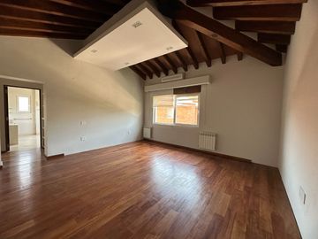 CASA EN VENTA FRACC. CUMBRES ALBERCA