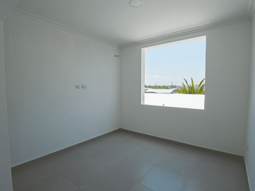 Venta Casa Samborondon, Urb. San Antonio, Diagonal Plaza Tía