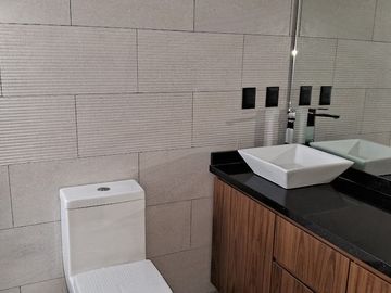 VENDO CASA NUEVA LAS ALAMEDAS