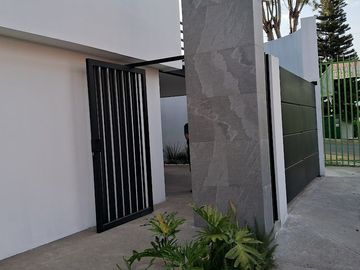 VENDO CASA NUEVA LAS ALAMEDAS