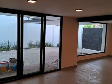 VENDO CASA NUEVA LAS ALAMEDAS