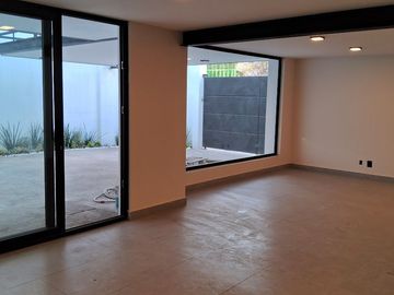 VENDO CASA NUEVA LAS ALAMEDAS