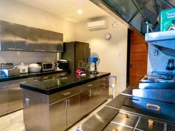 Enormous 10BR House and Lot in Antipolo for Sale!