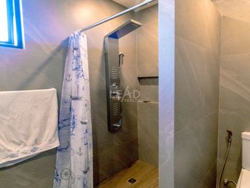 Enormous 10BR House and Lot in Antipolo for Sale!