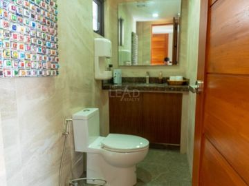 Enormous 10BR House and Lot in Antipolo for Sale!