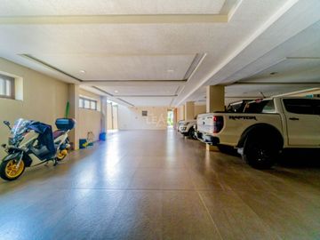 Enormous 10BR House and Lot in Antipolo for Sale!