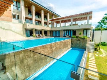 Enormous 10BR House and Lot in Antipolo for Sale!