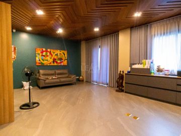 Enormous 10BR House and Lot in Antipolo for Sale!