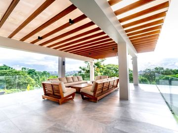 Enormous 10BR House and Lot in Antipolo for Sale!