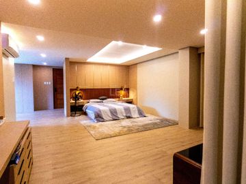 Enormous 10BR House and Lot in Antipolo for Sale!