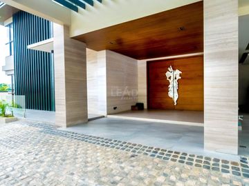 Enormous 10BR House and Lot in Antipolo for Sale!