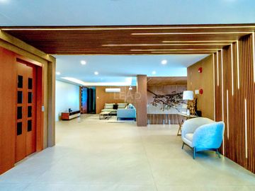Enormous 10BR House and Lot in Antipolo for Sale!