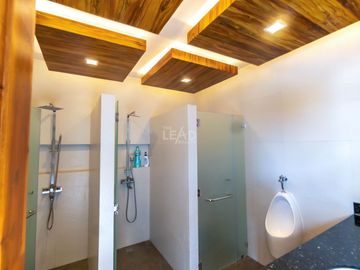 Enormous 10BR House and Lot in Antipolo for Sale!