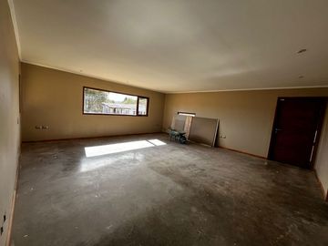 Valle Alegre, a 25 min. de Concón, casa 442 M2 en parcela, 5 dormitorios, piscina