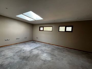 Valle Alegre, a 25 min. de Concón, casa 442 M2 en parcela, 5 dormitorios, piscina