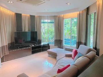 Sale with Tenant 4 bedrooms Golden Nakara Village