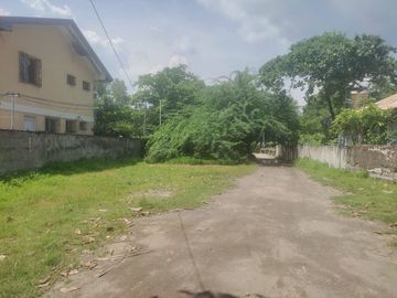 3 storey Beach House with View Deck in Calatagan Batangas