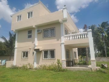 3 storey Beach House with View Deck in Calatagan Batangas