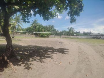 3 storey Beach House with View Deck in Calatagan Batangas