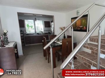 Se vende casa 2 pisos amplia ,moderna en Yotoco Valle del Cauca