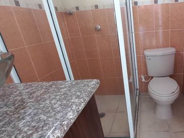 Se vende casa 2 pisos amplia ,moderna en Yotoco Valle del Cauca