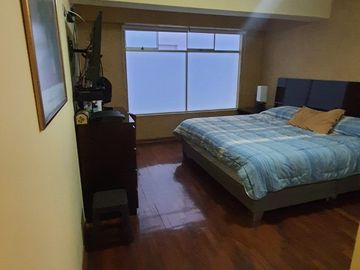 DEPARTAMENTO FRENTE A PARQUE EN SAN BORJA