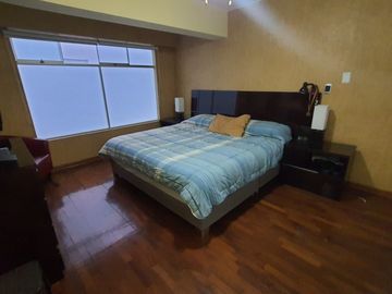 DEPARTAMENTO FRENTE A PARQUE EN SAN BORJA