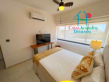 ¡Tu nuevo hogar en Acapulco! Amplio departamento con terraza, vista a la alberca y precio especial