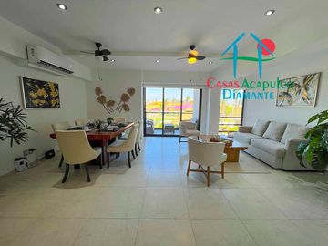 ¡Tu nuevo hogar en Acapulco! Amplio departamento con terraza, vista a la alberca y precio especial