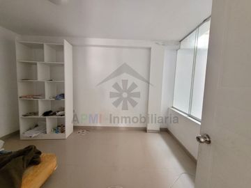 REMATE DE CASA AL FRENTE DE LA UNIVERSIDAD CESAR VALLEJO EN CHICLAYO