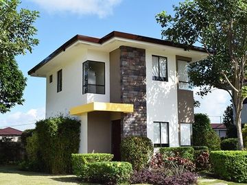 Pre Selling House and Lot in Nuvali 3 Bedroom