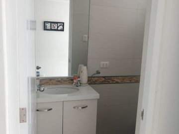 VENDO EXCLENTE CASA EN QUINTA PRIVADA EN YANAHUARA