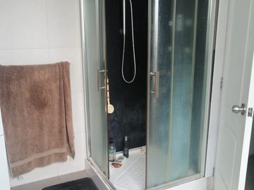 VENDO EXCLENTE CASA EN QUINTA PRIVADA EN YANAHUARA
