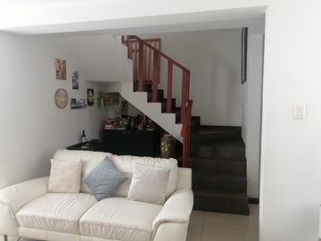 VENDO EXCLENTE CASA EN QUINTA PRIVADA EN YANAHUARA