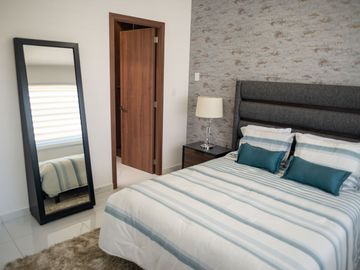 CASAS AMPLIO JARDI