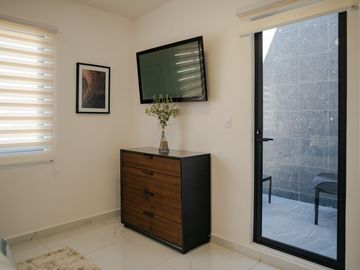 CASAS AMPLIO JARDI
