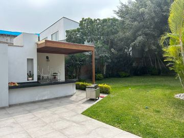 VENDO LINDA CASA, SUPER PRECIO!, AV LAGUNA GRANDE, LA MOLINA