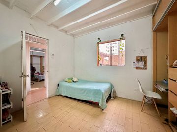SE VENDE DEPARTAMENTO TIPO CASA EN JESUS MARIA CERCA A REBAGLIATI
