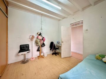 SE VENDE DEPARTAMENTO TIPO CASA EN JESUS MARIA CERCA A REBAGLIATI