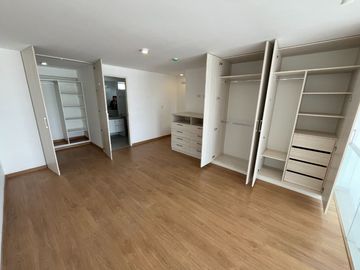 VENDO  LINDO DUPLEX 01 DORM INC COCINA EN SAN ISIDRO