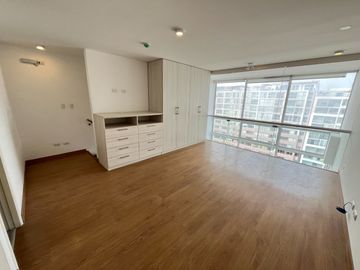 VENDO  LINDO DUPLEX 01 DORM INC COCINA EN SAN ISIDRO