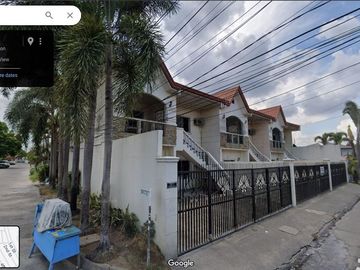 CORNER LOT WITH 6 UNITS APARTMENT FOR SALE IN PLARIDEL 2 ANGELES CITY NEAR CLARK