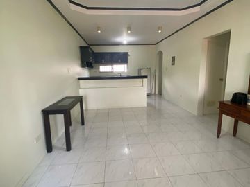 CORNER LOT WITH 6 UNITS APARTMENT FOR SALE IN PLARIDEL 2 ANGELES CITY NEAR CLARK