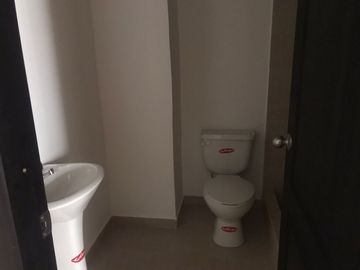 VENTA DEPARTAMENTO POR ESTRENAR EN PRADERAS DE BEMANI  CUENCA