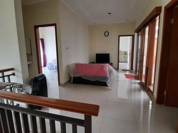 DIJUAL RUMAH VILLA NYAMAN DAN SEJUK FURNISHED @ LEMBANG BANDUNG UTARA