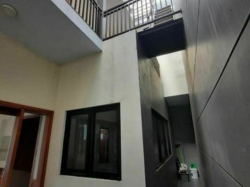 DIJUAL RUMAH VILLA NYAMAN DAN SEJUK FURNISHED @ LEMBANG BANDUNG UTARA